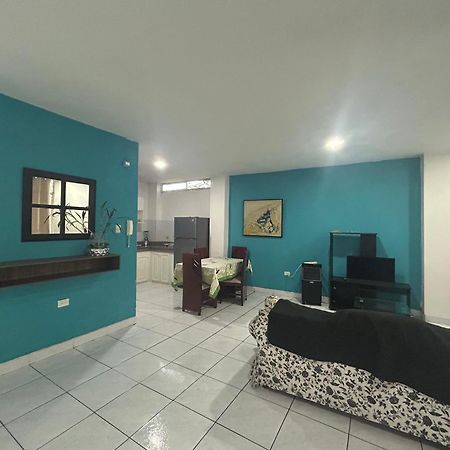 Departamentos De 2 Y 3 Habitaciones En El Centro De Manta Eksteriør bilde