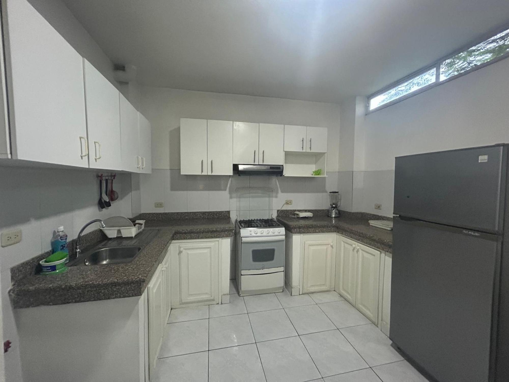 Departamentos De 2 Y 3 Habitaciones En El Centro De Manta Eksteriør bilde